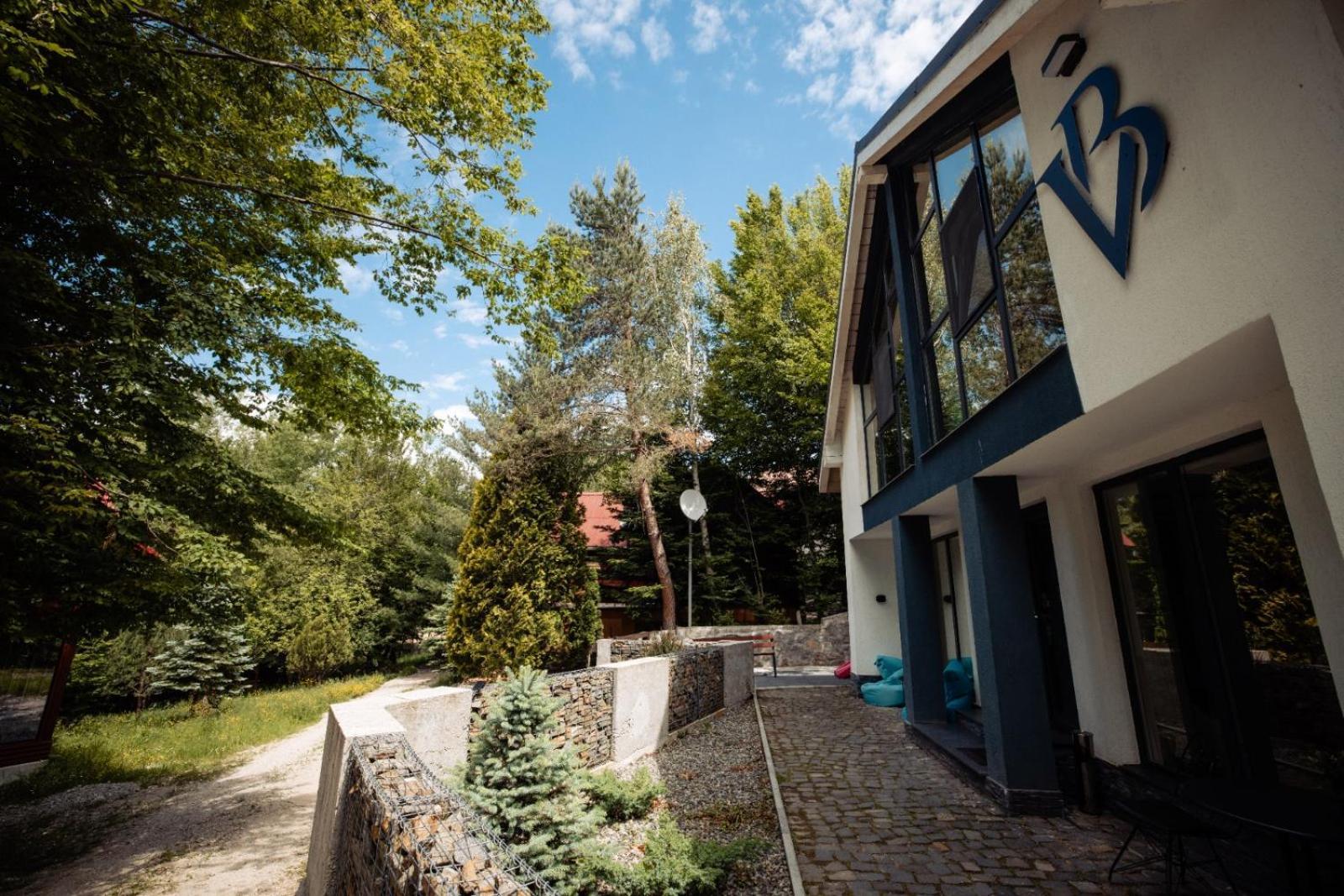 Vila Blanc Valiug Crivaia Kültér fotó